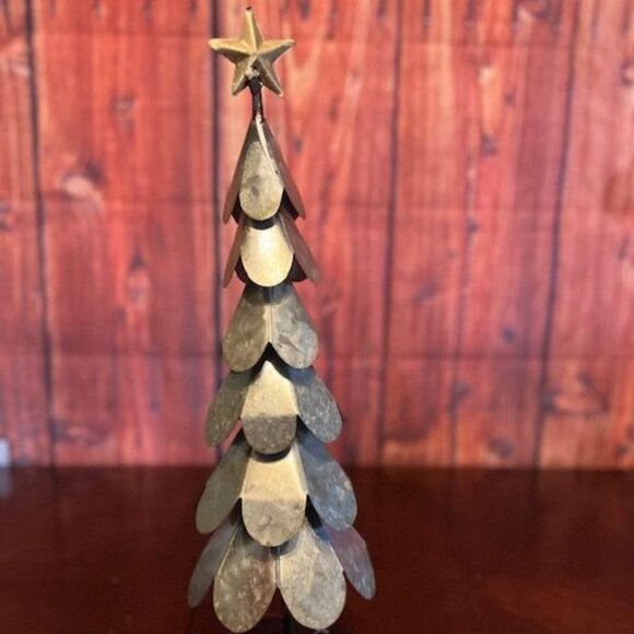 Transpac Other - Metallic Christmas Tree Sculpture With Star On Top By Transpac